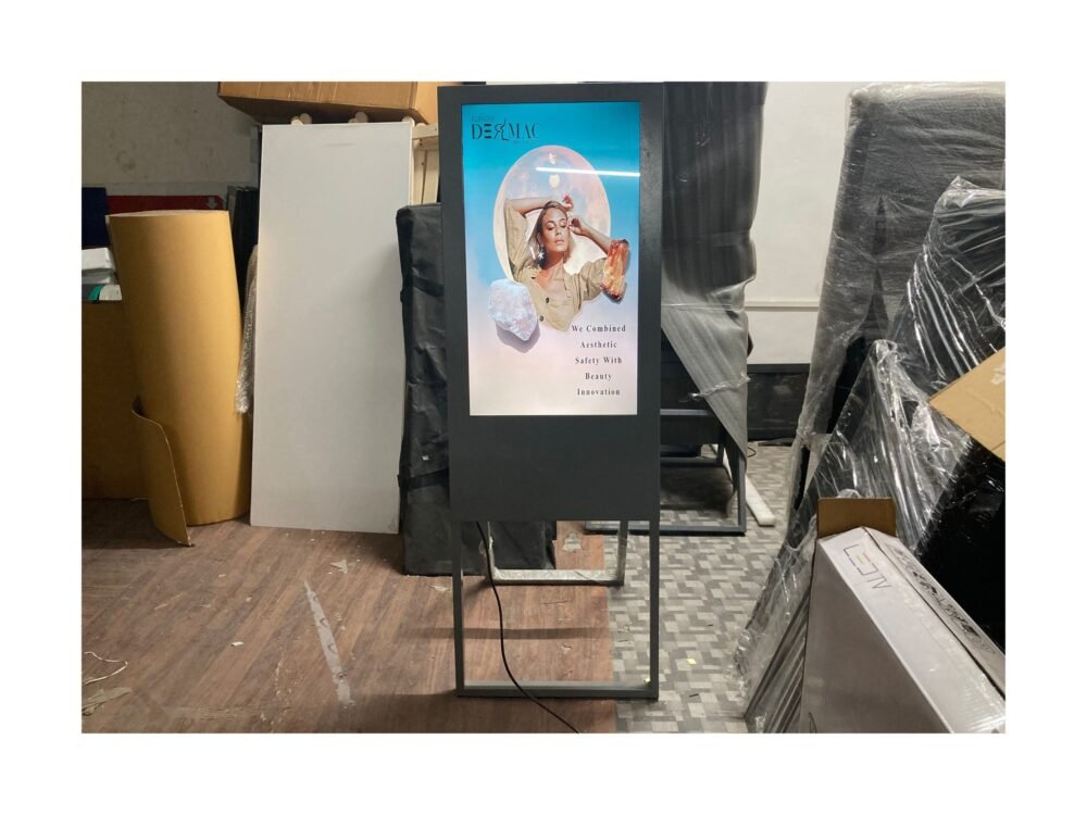 32 Inch Easel Digital Signage Standee Indoor Portable Display for Advertising / 32inch A Frame Digital standee - Image 3